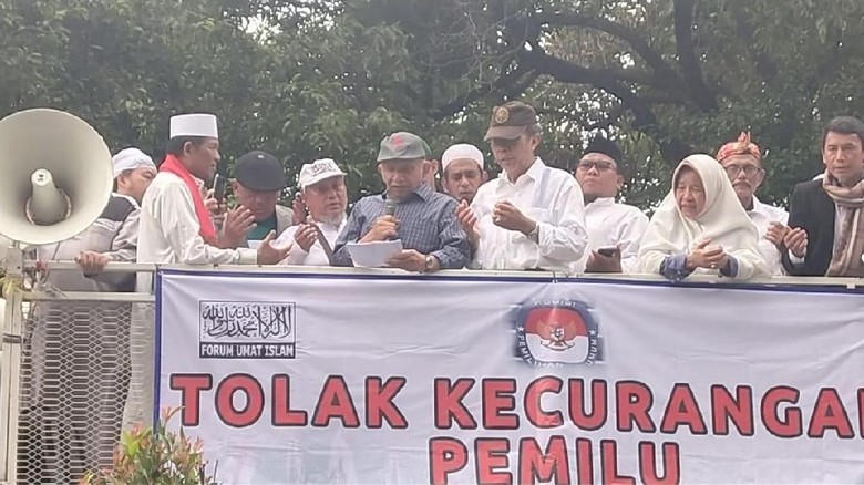 Kalau Ingin Menang Pemilu, Curanglah